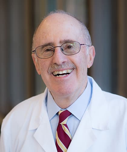 Photo of Noah Robbins