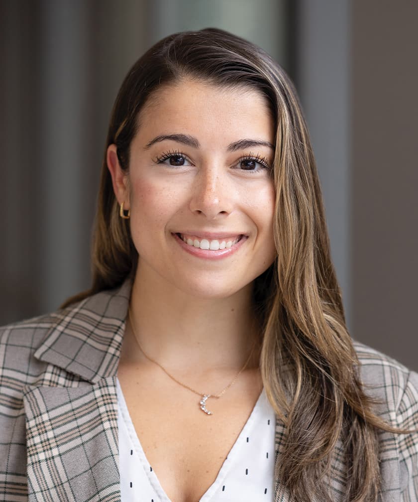 Photo of Nicole V. Pagones