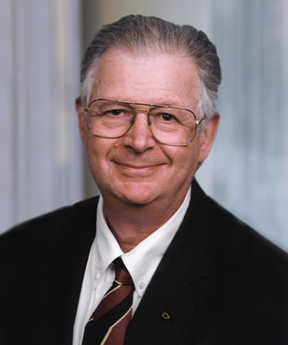 Photo of Robert J. Ruben