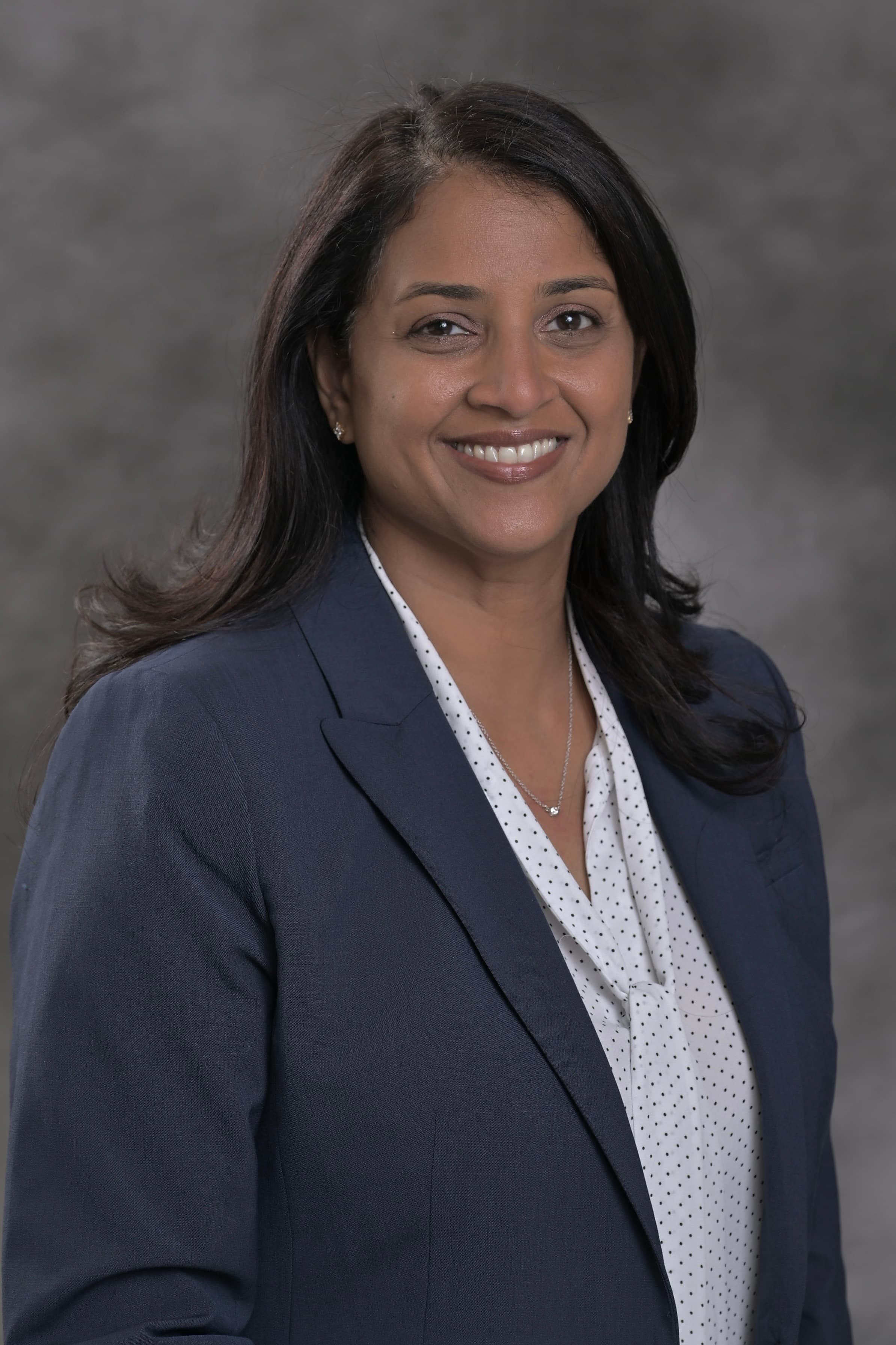 Photo of Renu D. Muttana